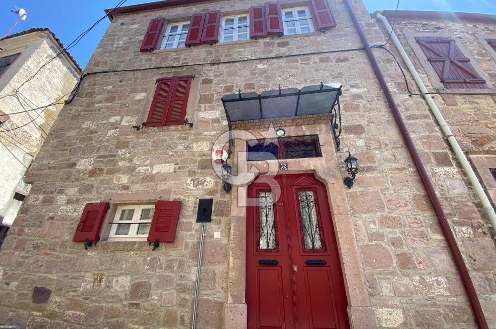 Ayvalık Cunda Adası Tripleks Taş Ev ve Misafir Evi