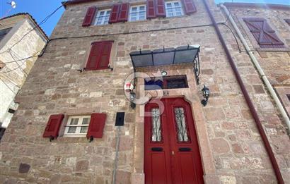 Ayvalık Cunda Adası Tripleks Taş Ev ve Misafir Evi