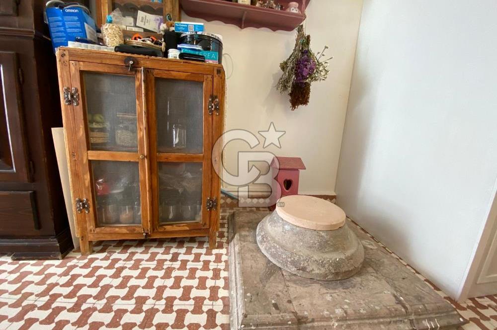Ayvalık Cunda Adası Tripleks Taş Ev ve Misafir Evi