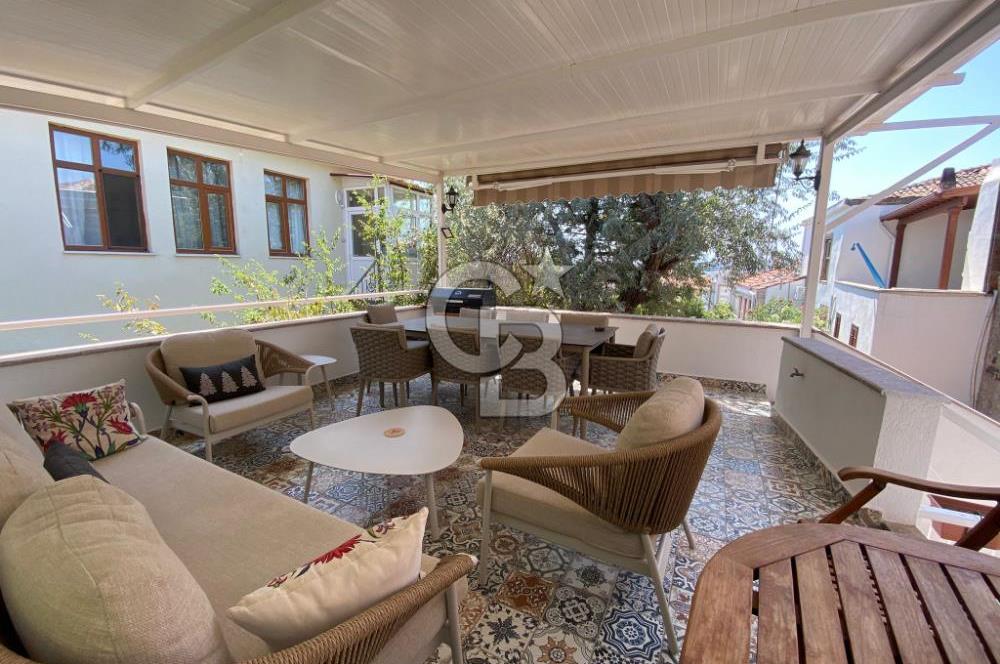 Ayvalık Cunda Adası Tripleks Taş Ev ve Misafir Evi