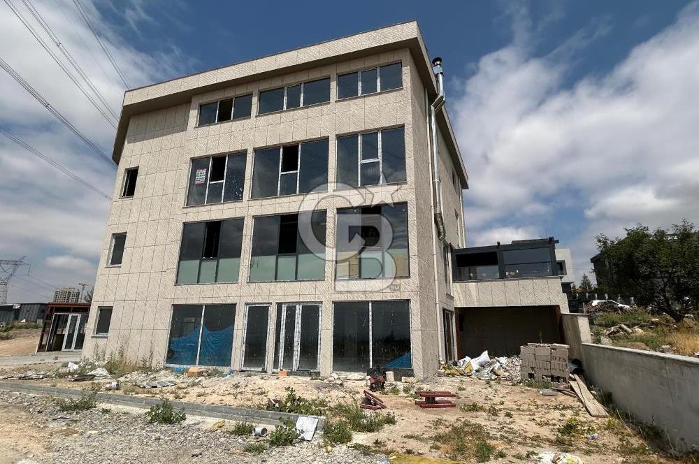 İNCEK RUBY OFFICE PLAZADA NATAMAM SATILIK DUBLEKS OFİS