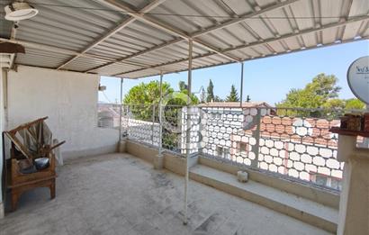 YENİFOÇA GENCELLİ SAHİLİNE YÜRÜME MESAFESİNDE SATILIK 3+1 DUBLEKS YAZLIK