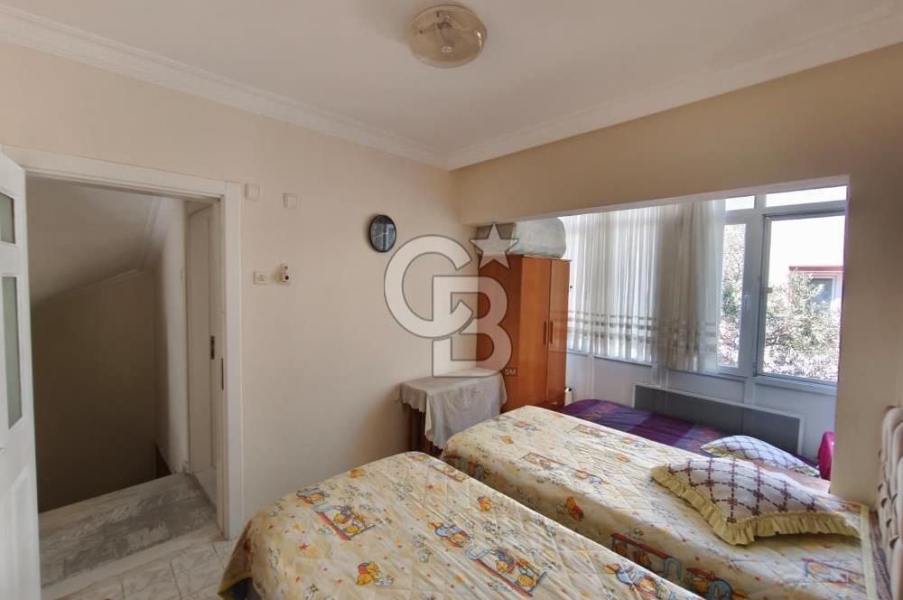 YENİFOÇA GENCELLİ SAHİLİNE YÜRÜME MESAFESİNDE SATILIK 3+1 DUBLEKS YAZLIK