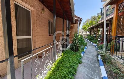 YENİFOÇA GENCELLİ SAHİLİNE YÜRÜME MESAFESİNDE SATILIK 3+1 DUBLEKS YAZLIK