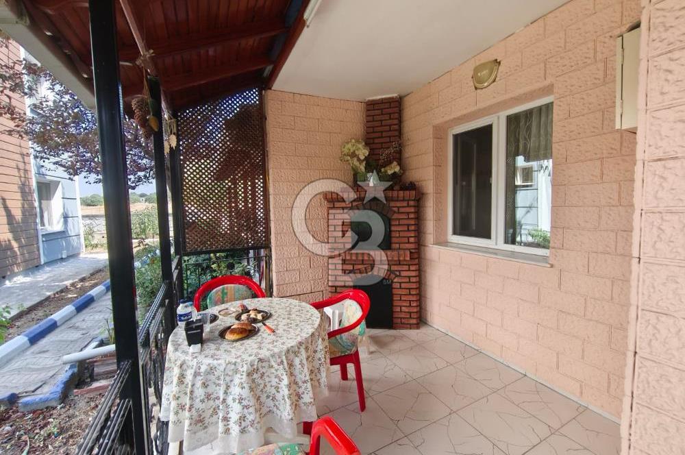 YENİFOÇA GENCELLİ SAHİLİNE YÜRÜME MESAFESİNDE SATILIK 3+1 DUBLEKS YAZLIK