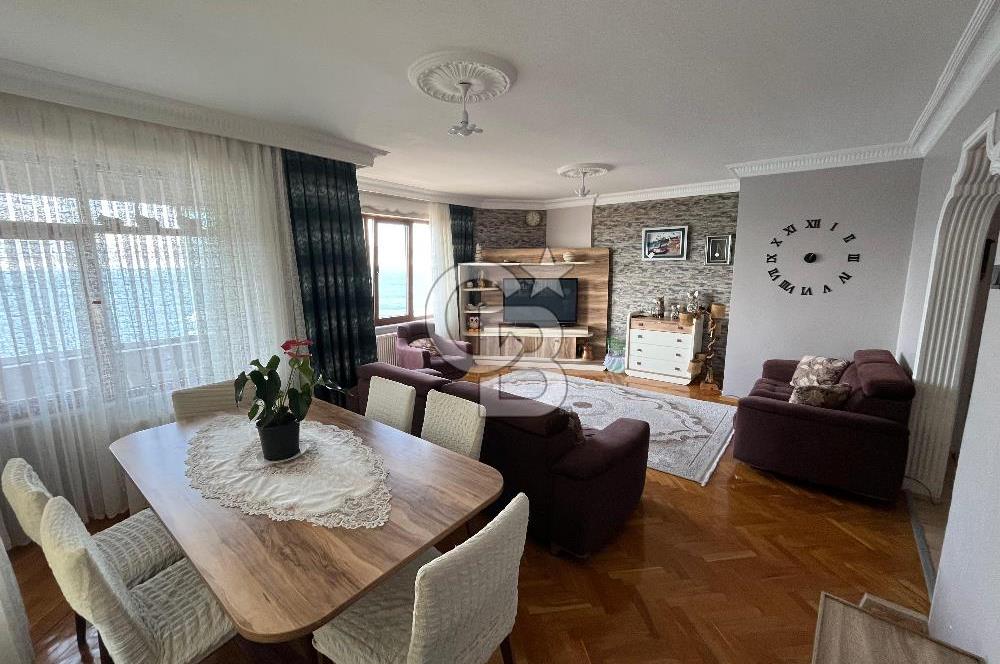 HALIDERE'DE DENİZ MANZARALI 3+1 SATILIK DAİRE ASANSÖRLÜ