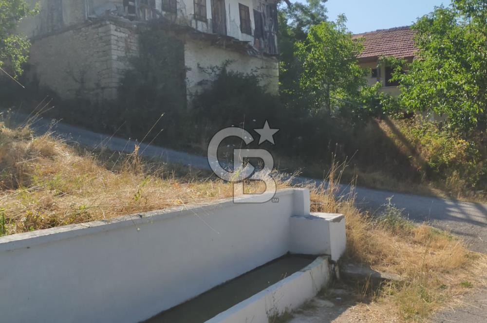SATILIK Safranbolu Kırıklar Köyü, Bartın Yolu Üzeri Bahçe/Tarla
