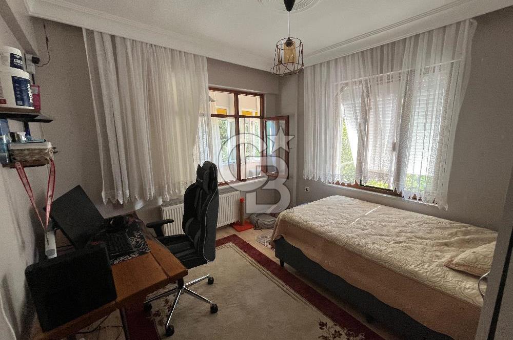 HALIDERE'DE DENİZ MANZARALI 3+1 SATILIK DAİRE ASANSÖRLÜ