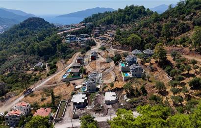 CB MARİNA'DAN MARMARİS BELDİBİNDE SATILIK İMARLI 864 M2 ARSA