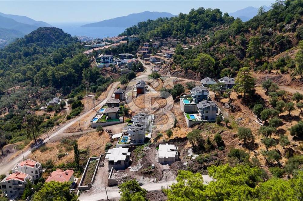 CB MARİNA'DAN MARMARİS BELDİBİNDE SATILIK İMARLI 864 M2 ARSA