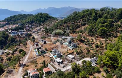 CB MARİNA'DAN MARMARİS BELDİBİNDE SATILIK İMARLI 864 M2 ARSA
