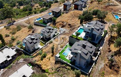 CB MARİNA'DAN MARMARİS BELDİBİNDE SATILIK İMARLI 864 M2 ARSA