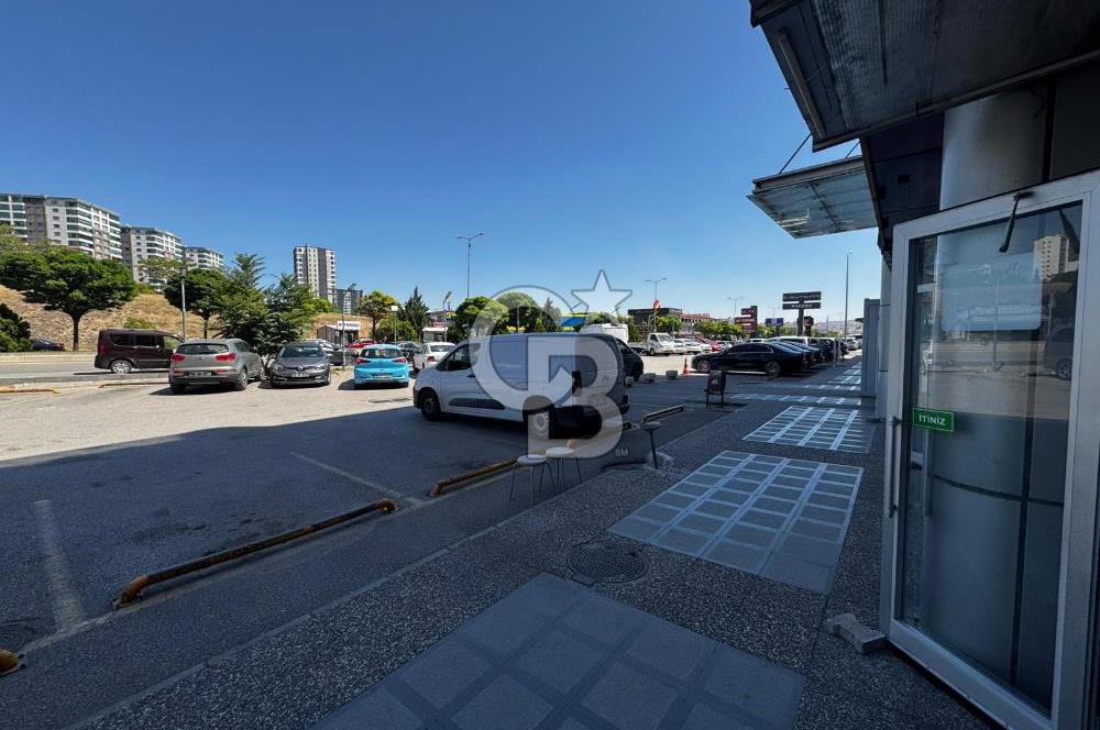 GALERİA AVM'de/Ana Caddeye SIFIR Konumda/Müşteri Potansiyeli YÜKSEK/58 m2 DEVREN Kiralık PETSHOP