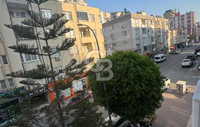 Reşatbeyde 4+1 Geniş ve Hasarsız Daire Satılık