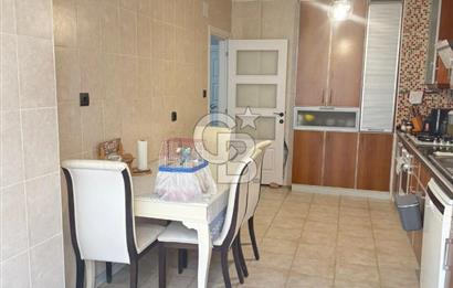 Reşatbeyde 4+1 Geniş ve Hasarsız Daire Satılık