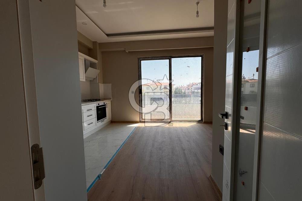 EDREMİT GÜRE YOLUNDA FIRSAT KONUMDA KULLANIŞLI 1+1 DAİRE