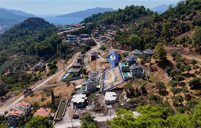 CB MARİNA'DAN MARMARİS BELDİBİNDE SATILIK İMARLI 864 M2 ARSA