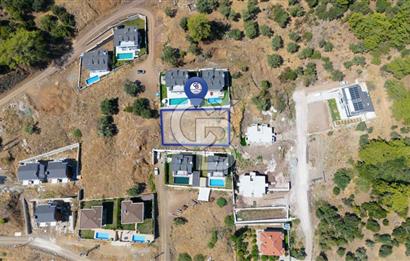 CB MARİNA'DAN MARMARİS BELDİBİNDE SATILIK İMARLI 864 M2 ARSA