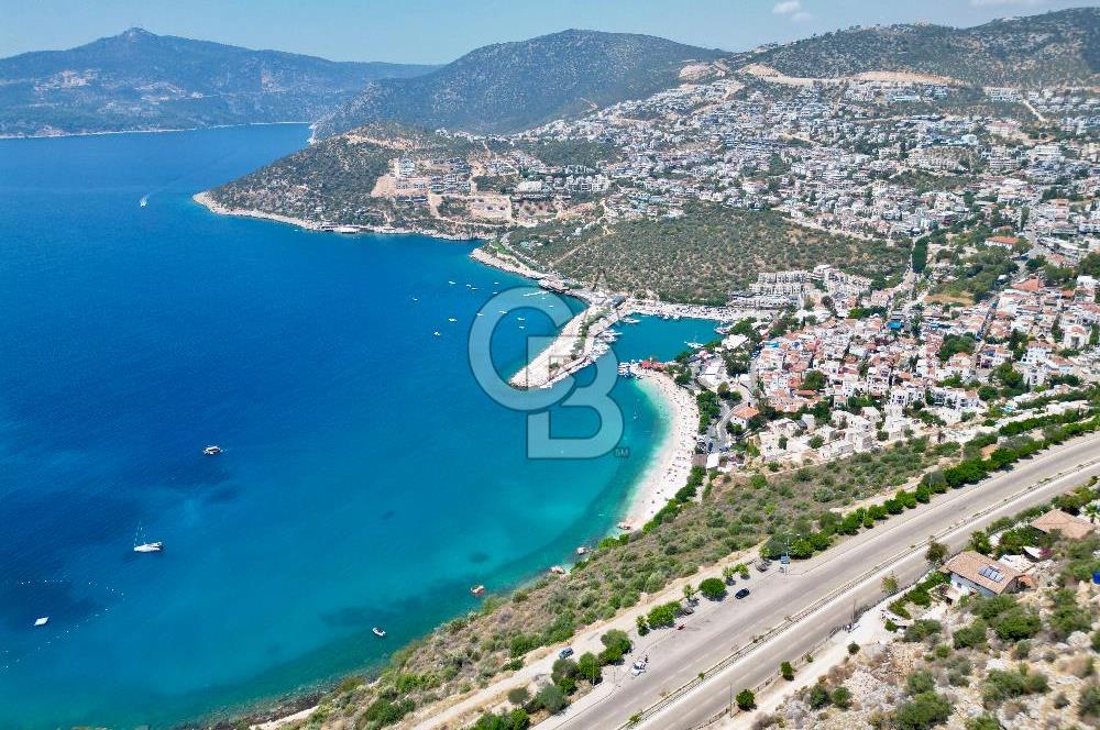 EŞSİZ PANORAMİK DENİZ MANZARALI ULTRA LÜKS VİLLA ARSASI