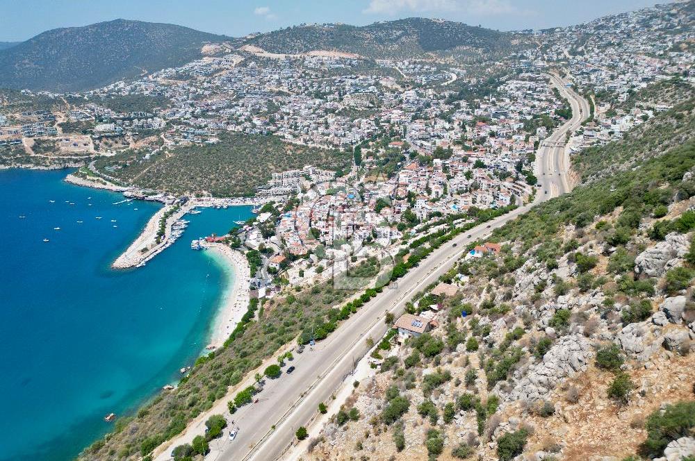 EŞSİZ PANORAMİK DENİZ MANZARALI ULTRA LÜKS VİLLA ARSASI