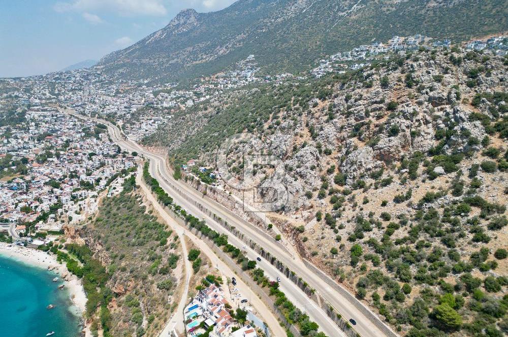 EŞSİZ PANORAMİK DENİZ MANZARALI ULTRA LÜKS VİLLA ARSASI