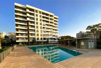 CUMHURİYET MH. PALMİYE PARK SOLE'de ARA KAT KİRALIK 3+1 DAİRE
