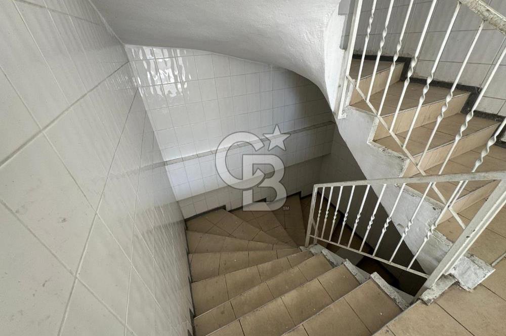 Bornova Pınarbaşı Sanayi Sitesi Yakını Satılık Ticari Bina