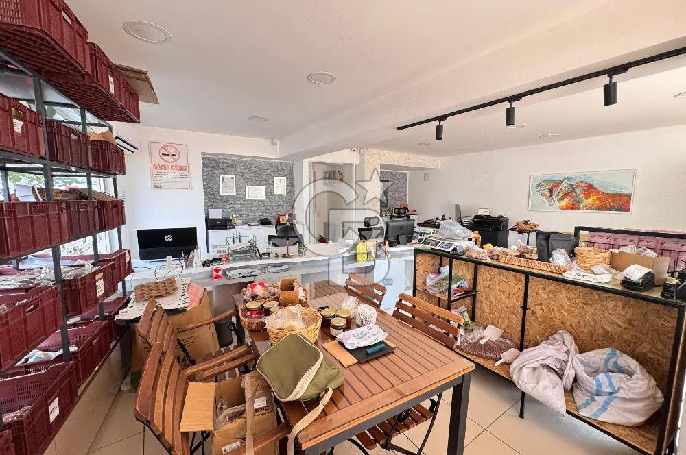 Işıklar Caddesi Üzerinde Tabela Değeri Yüksek Kiralık İşyeri