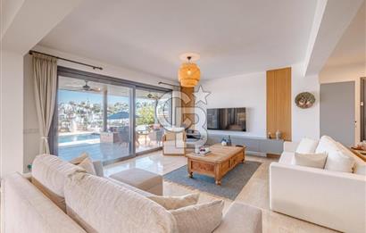 CB CLASS BODRUM GÜNDOĞAN KENDİ SAHİLİ OLAN SATILIK VİLLA
