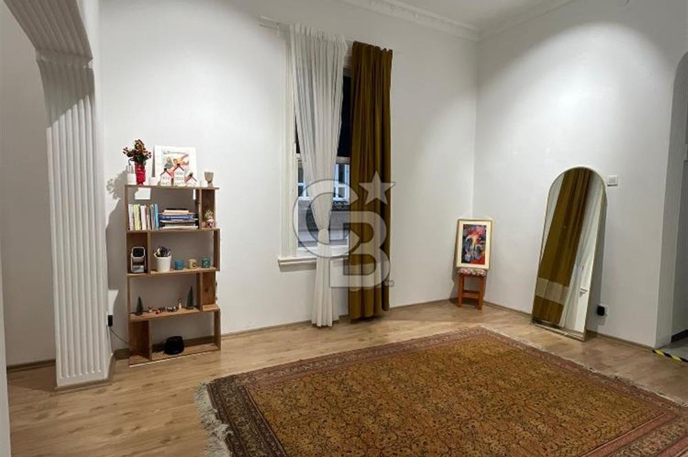 Yatırım Fırsatı! Taksim’de Satılık 1+1 Daire