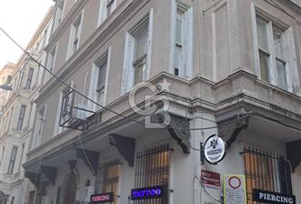 Yatırım Fırsatı! Taksim’de Satılık 1+1 Daire