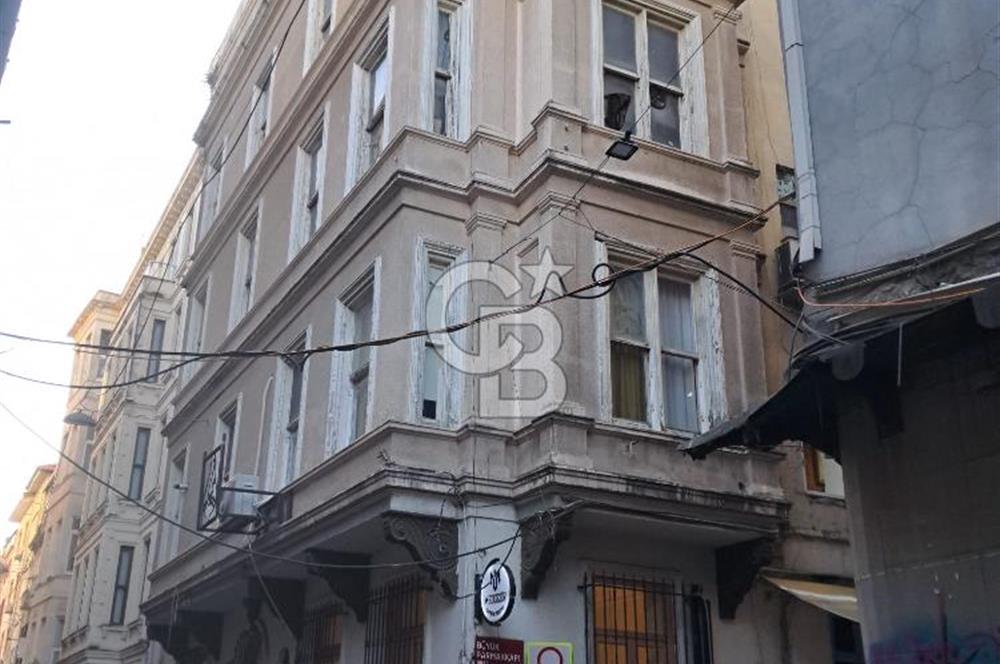 Yatırım Fırsatı! Taksim’de Satılık 1+1 Daire