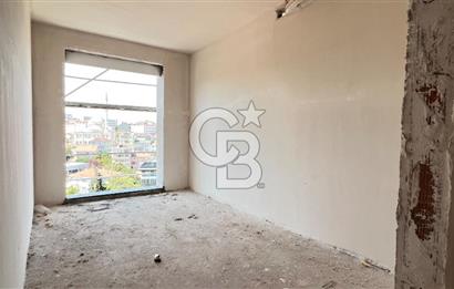 ÜSKÜDAR BURHANİYE'DE SATILIK 3+1 KISMI DENİZ VE BOĞAZ MANZARALI DAİRE