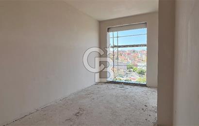 ÜSKÜDAR BURHANİYE'DE SATILIK 3+1 KISMI DENİZ VE BOĞAZ MANZARALI DAİRE
