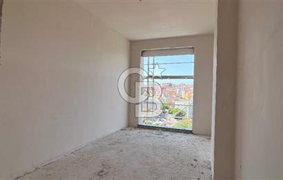 ÜSKÜDAR BURHANİYE'DE SATILIK 3+1 KISMI DENİZ VE BOĞAZ MANZARALI DAİRE
