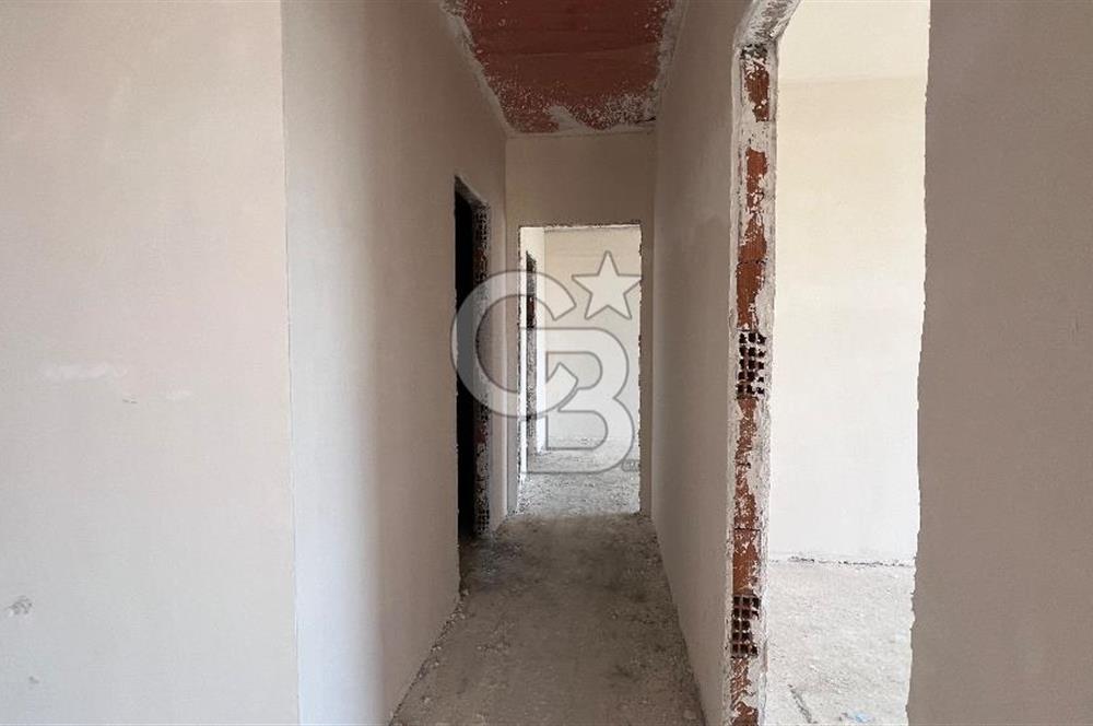 ÜSKÜDAR BURHANİYE'DE SATILIK 3+1 KISMI DENİZ VE BOĞAZ MANZARALI DAİRE
