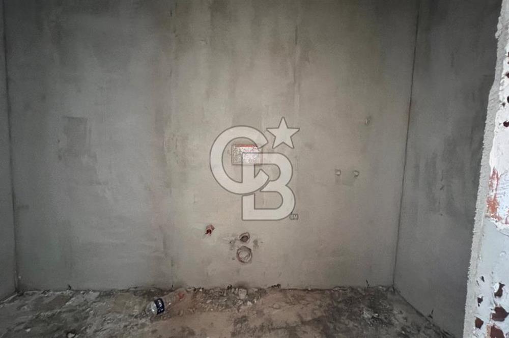 ÜSKÜDAR BURHANİYE'DE SATILIK 3+1 KISMI DENİZ VE BOĞAZ MANZARALI DAİRE