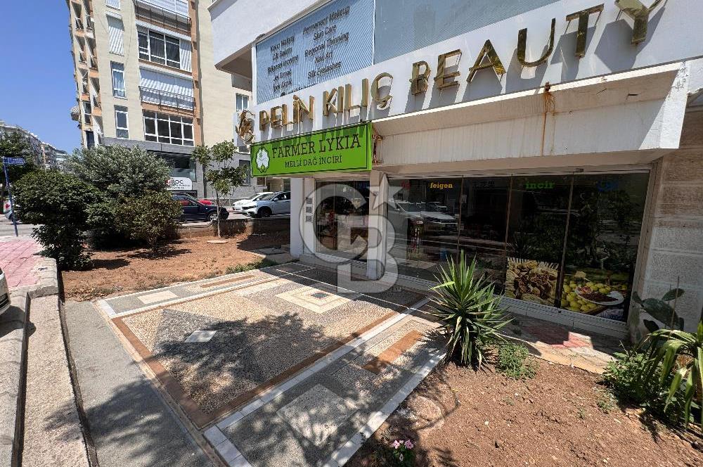 Işıklar Caddesi Üzerinde Tabela Değeri Yüksek Kiralık İşyeri