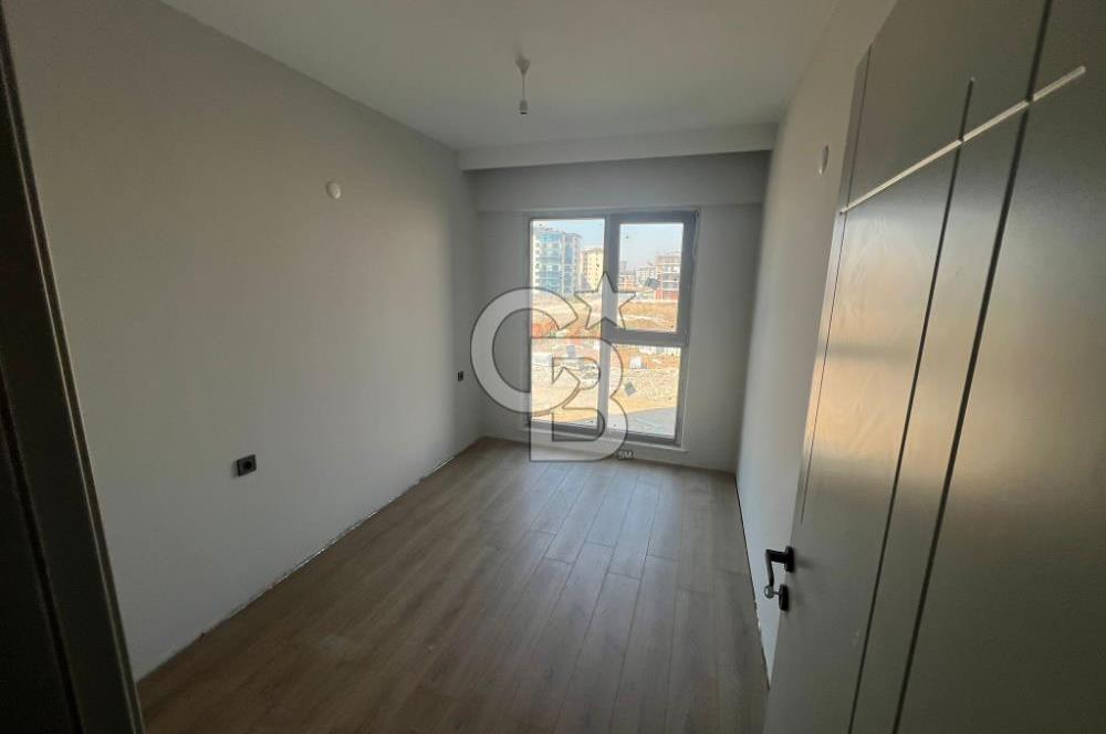ÇANAKKALE ESENLER HAVUZLU SİTE İÇERİSİNDE 2+1 SATILIK DAİRE