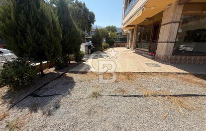 YUNUSEMRE 75. YIL MAH. CADDE ÜSTÜ KÖŞE KONUMDA KİRALIK DÜKKAN