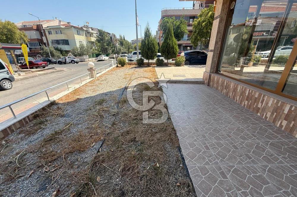 YUNUSEMRE 75. YIL MAH. CADDE ÜSTÜ KÖŞE KONUMDA KİRALIK DÜKKAN