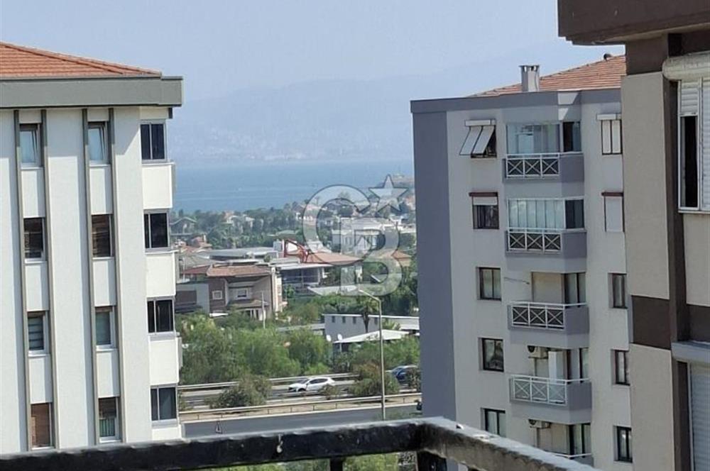 Narlıdere,Narlı Mahallesinde,Konumu Muhteşem Geniş Daire