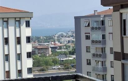 Narlıdere,Narlı Mahallesinde,Konumu Muhteşem Geniş Daire