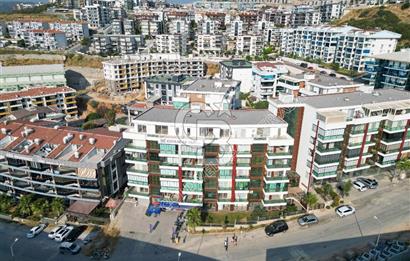 KUŞADASI PANORAMİK DENİZ MANZARALI SİTEDE ÇATI KATI 3+1 DAİRE