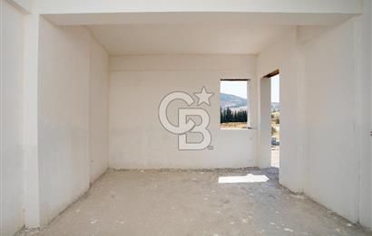 Foça Yenibağarası'nda Satılık 3+1 Müstakil Villa
