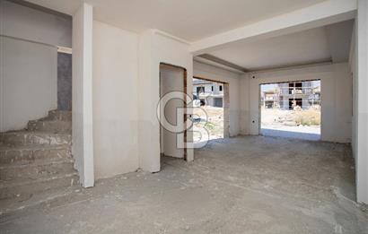 Foça Yenibağarası'nda Satılık 3+1 Müstakil Villa