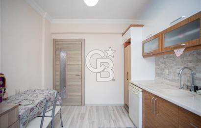 Foça Bağarası Kazım Dirik Mah. Satılık 2+1 Bahçe Katı Daire