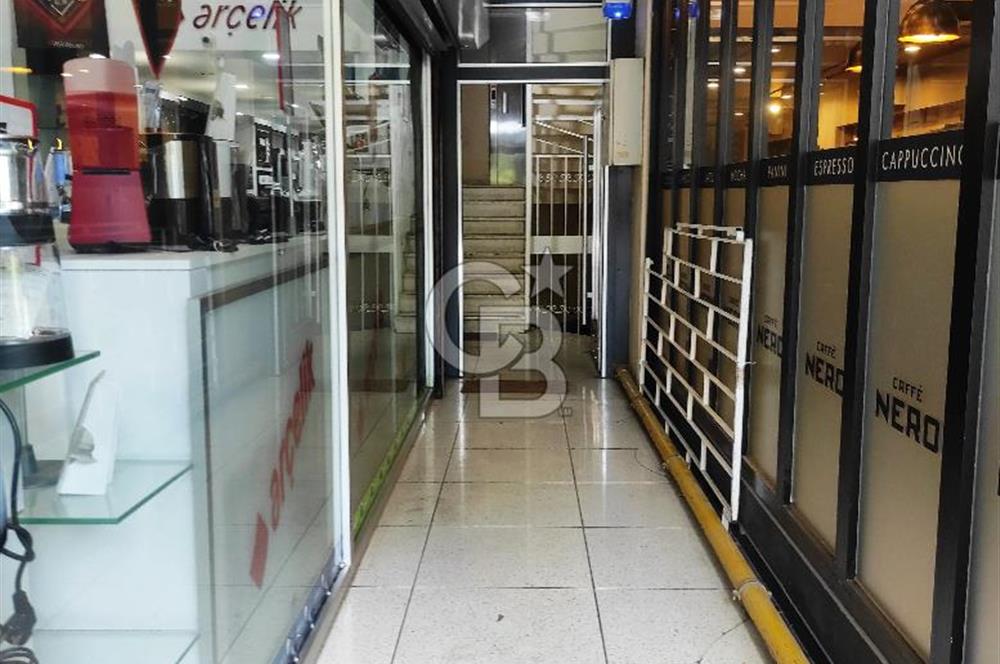 BAHARİYE CADDESİ’NDE, 1. KATTA, TABELA DEĞERİ YÜKSEK BAKIMLI OFİS