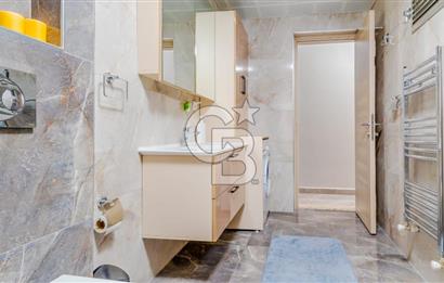 Bayraklı 75. Yıl Mh. Görkent Sitesinde Ara Kat Satılık 