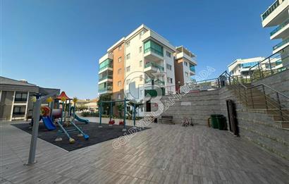 KUŞADASI PANORAMİK DENİZ MANZARALI SİTEDE ÇATI KATI 3+1 DAİRE